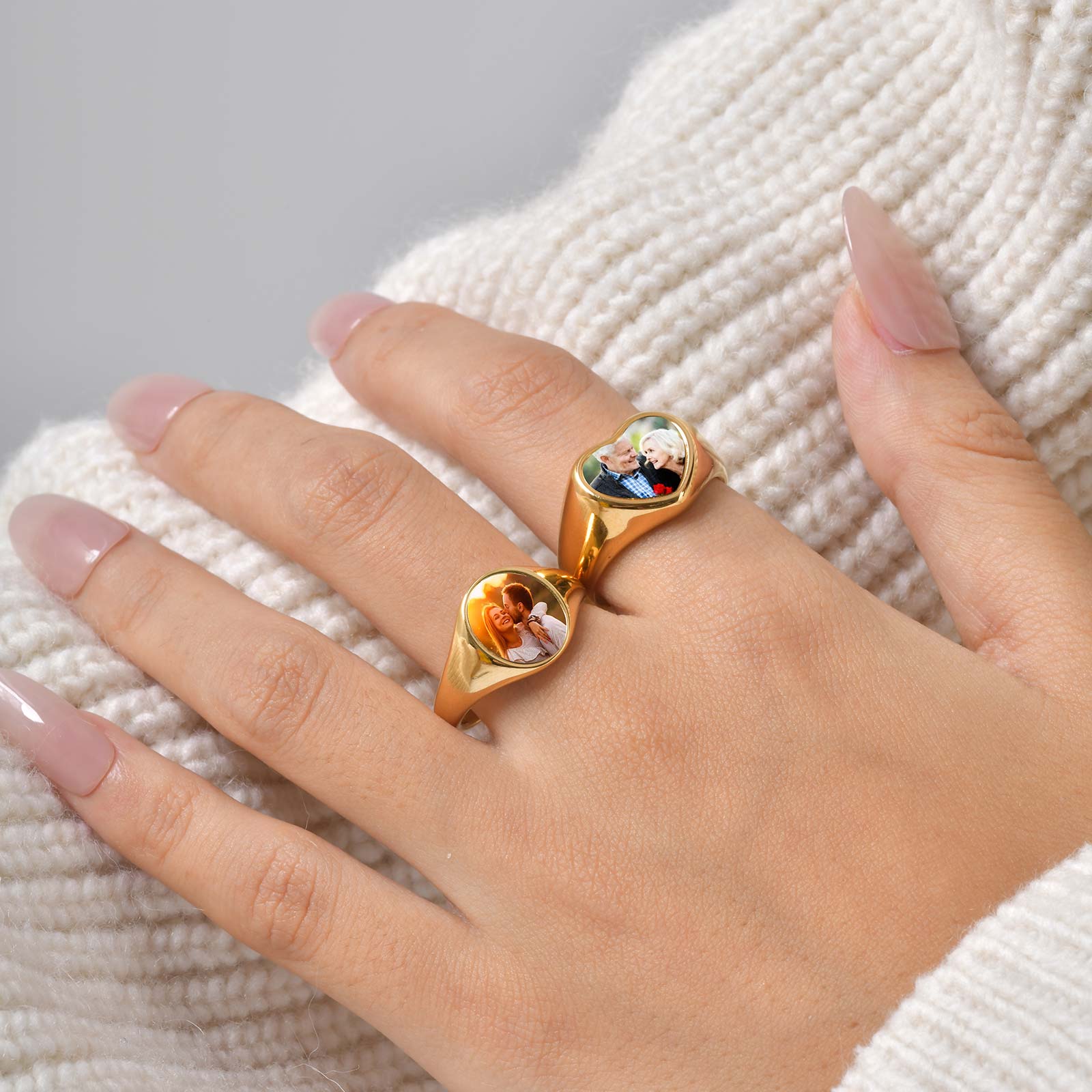 Custom Photo Signet Ring for W - Initial Ring Custom ulasan dan harga